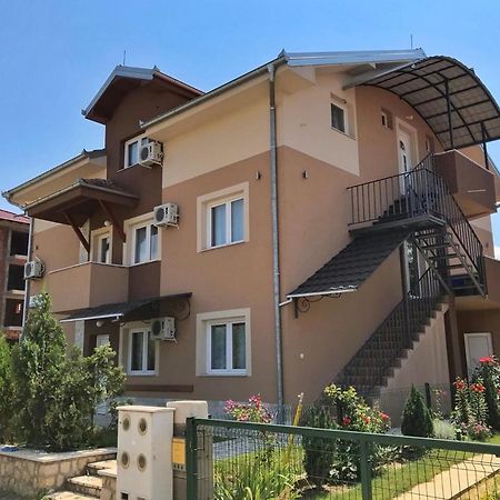 Apartmani Novak - Srebrno Jezero Veliko Gradište Exteriör bild