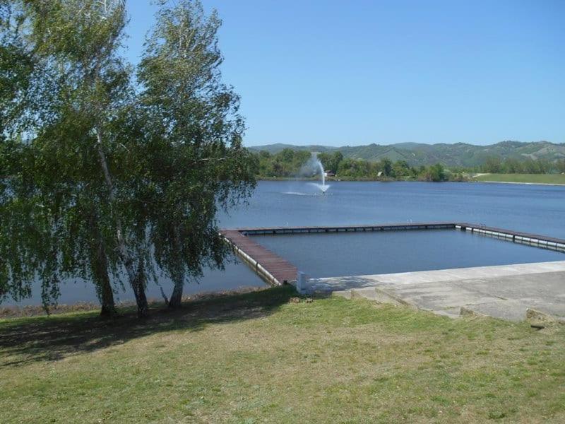 Apartmani Novak - Srebrno Jezero Veliko Gradište Exteriör bild