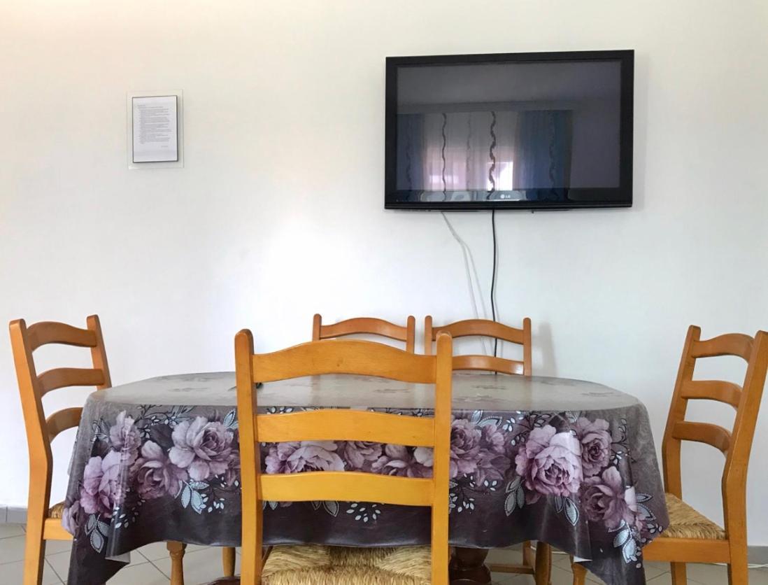 Apartmani Novak - Srebrno Jezero Veliko Gradište Exteriör bild